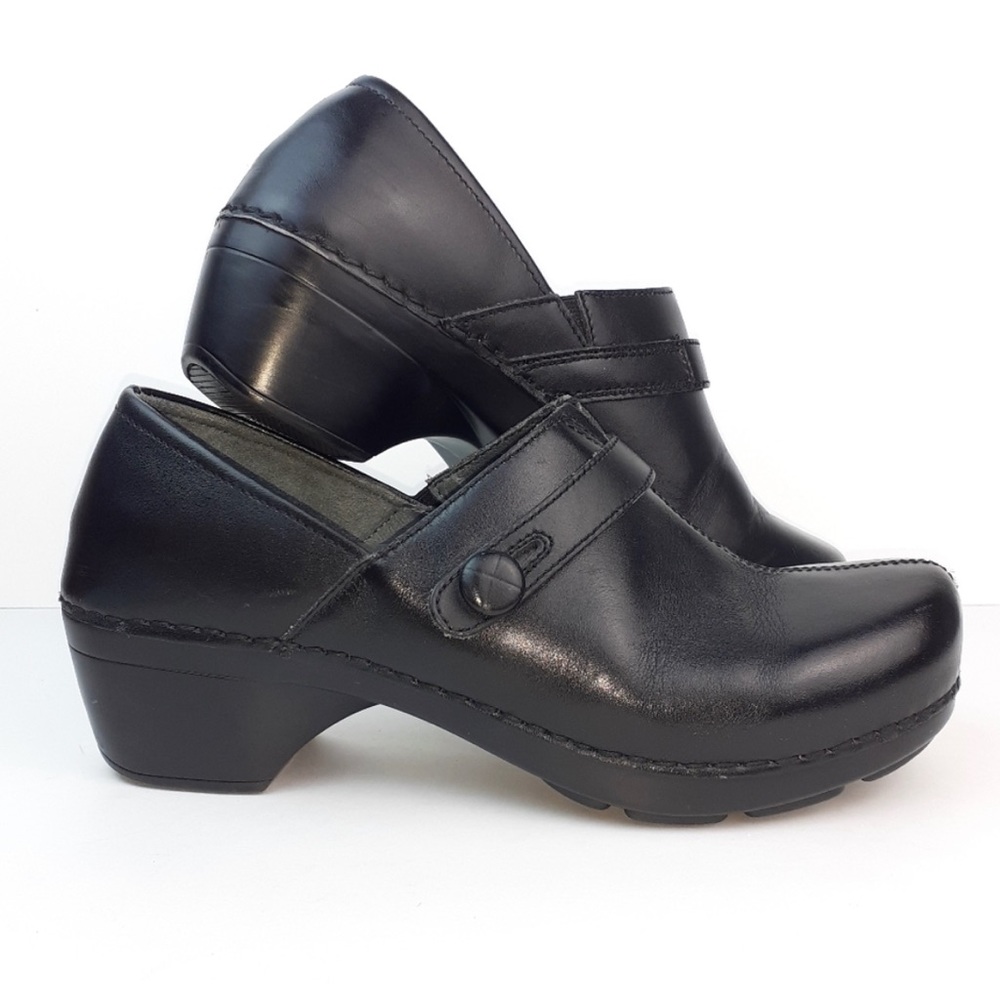 Dansko Solstice Black Button Clog Eu41 - image 1